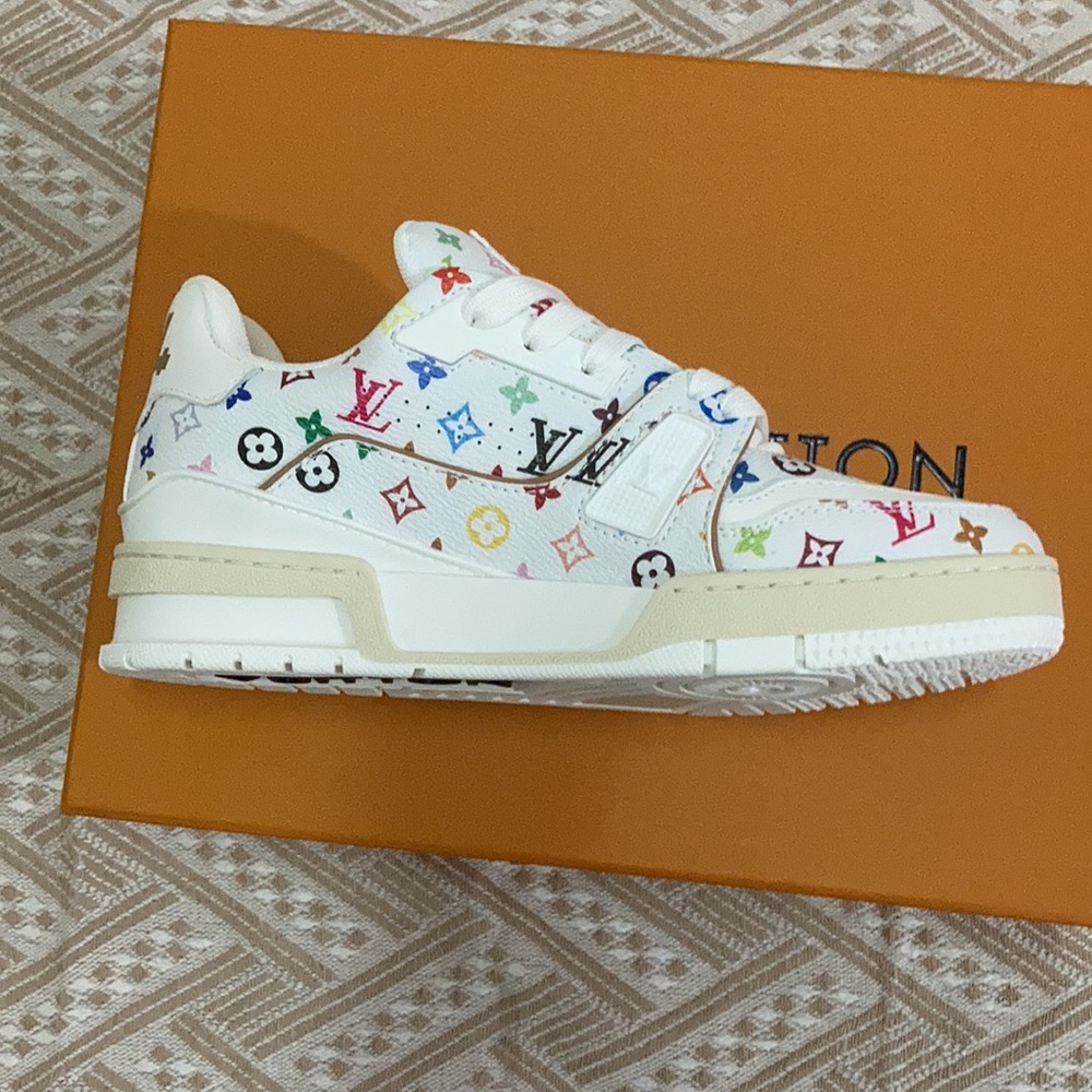 Louis Vuitton Trainer Sneakers Size 8 - Picture 2 of 11